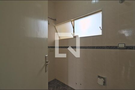 Apartamento para alugar com 128m², 3 quartos e 1 vaga Apartamento para alugar com 128m², 3 quartos e 1 vagaBanheiro Social e Suíte (1 banheiro e meio)