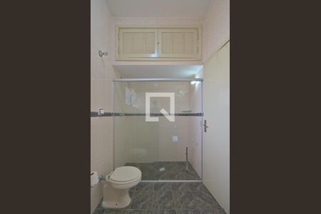Apartamento para alugar com 128m², 3 quartos e 1 vaga Apartamento para alugar com 128m², 3 quartos e 1 vagaBanheiro Social e Suíte (1 banheiro e meio)
