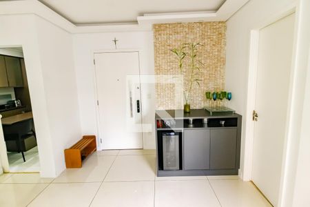 Detalhe Sala - Adega de apartamento à venda com 3 quartos, 175m² em Vila Suzana, São Paulo