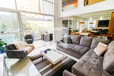Sala de apartamento à venda com 3 quartos, 175m² em Vila Suzana, São Paulo