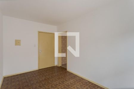 Sala de apartamento para alugar com 1 quarto, 49m² em Passo da Areia, Porto Alegre