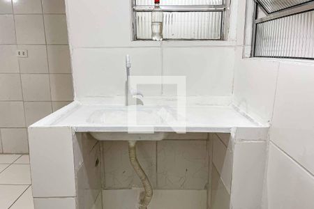 Sala/Quarto/Cozinha  de casa para alugar com 1 quarto, 15m² em Lauzane Paulista, São Paulo