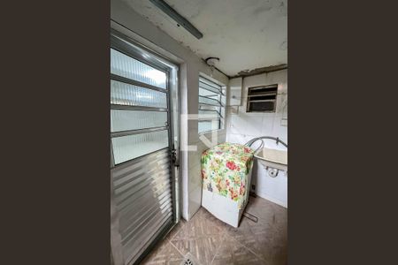 Casa para alugar com 15m², 1 quarto e sem vagaÁrea de Serviço