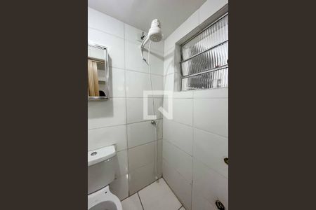 Banheiro de casa para alugar com 1 quarto, 15m² em Lauzane Paulista, São Paulo