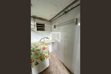 Casa para alugar com 15m², 1 quarto e sem vagaÁrea de Serviço