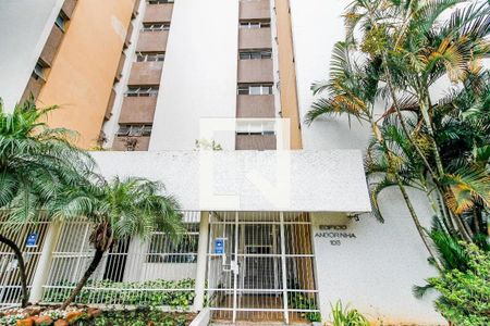 Apartamento para alugar com 129m², 3 quartos e 1 vagaFachada