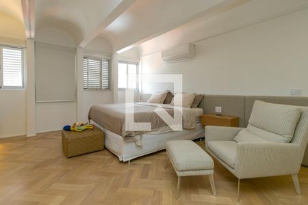 Apartamento à venda com 347m², 4 quartos e 4 vagasSuíte 1