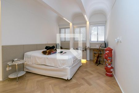 Apartamento à venda com 347m², 4 quartos e 4 vagasSuíte 3