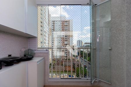 Apartamento para alugar com 55m², 2 quartos e 1 vagaVaranda
