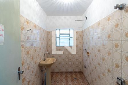 Banheiro de casa para alugar com 1 quarto, 50m² em Parque Maria Luiza, São Paulo