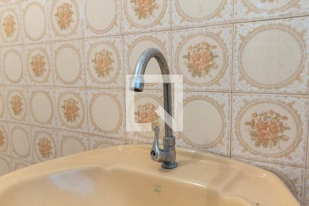 Casa para alugar com 50m², 1 quarto e sem vagaBanheiro - torneira