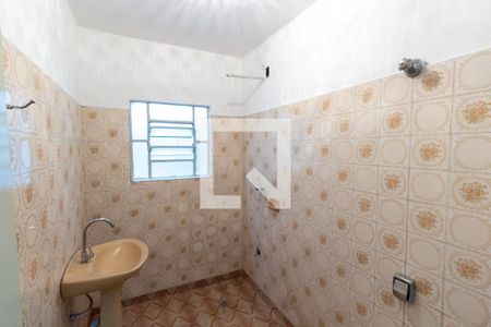 Banheiro de casa para alugar com 1 quarto, 50m² em Parque Maria Luiza, São Paulo