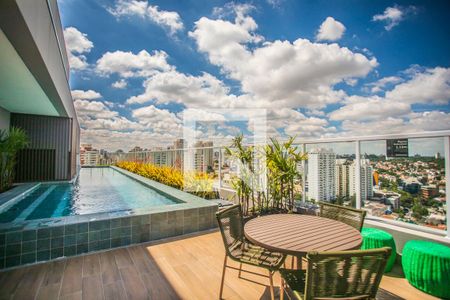 Studio à venda com 27m², 1 quarto e sem vagaÁrea Comum - Piscina