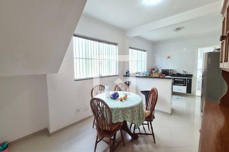 Casa à venda com 300m², 3 quartos e 4 vagas Casa à venda com 300m², 3 quartos e 4 vagasÁrea de Serviço