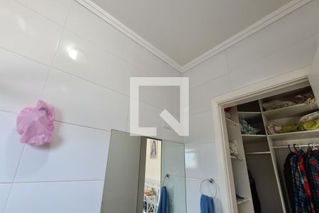 Casa à venda com 300m², 3 quartos e 4 vagas Casa à venda com 300m², 3 quartos e 4 vagasBanheiro da Suíte 3