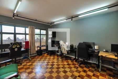 Sala de casa à venda com 3 quartos, 200m² em Vila Madalena, São Paulo