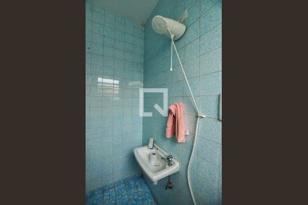 Casa à venda com 200m², 3 quartos e 5 vagasBanheiro de serviço