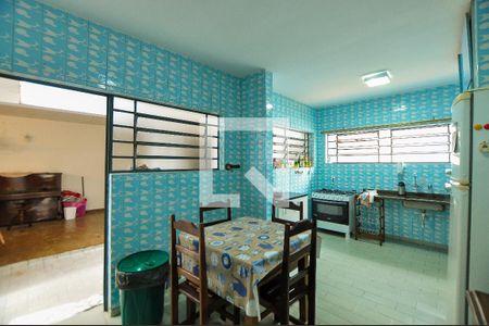 Casa à venda com 200m², 3 quartos e 5 vagasCozinha