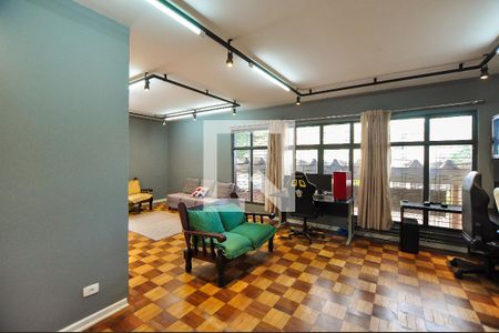 Sala de casa à venda com 3 quartos, 200m² em Vila Madalena, São Paulo