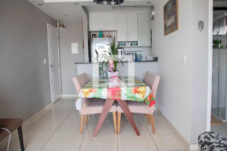 Sala de apartamento para alugar com 2 quartos, 65m² em Vila Paiva, São Paulo