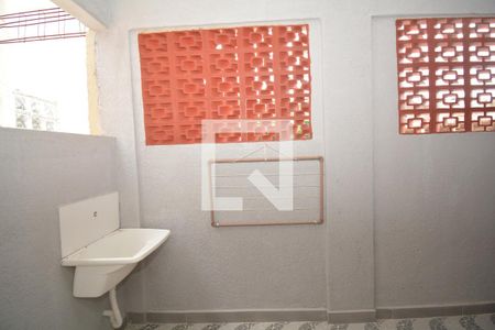Vista da Sala/Cozinha de apartamento para alugar com 2 quartos, 52m² em Vila Valqueire, Rio de Janeiro