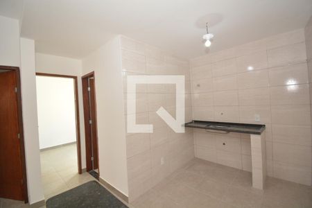 Sala/Cozinha de apartamento para alugar com 2 quartos, 52m² em Vila Valqueire, Rio de Janeiro