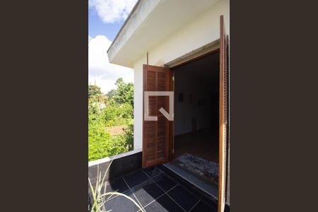 Casa à venda com 160m², 4 quartos e 2 vagasQuarto 2 - Suíte 2 - Varanda