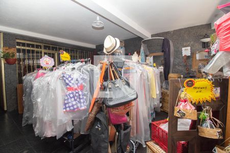 Casa à venda com 160m², 4 quartos e 2 vagasGaragem