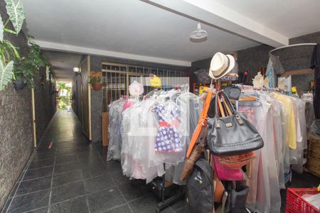 Casa à venda com 160m², 4 quartos e 2 vagasGaragem