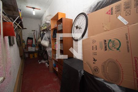 Casa à venda com 160m², 4 quartos e 2 vagasCasa 2 - Quarto de Serviço