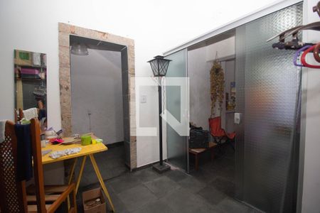 Casa à venda com 160m², 4 quartos e 2 vagasCasa 2 - Sala de jantar 