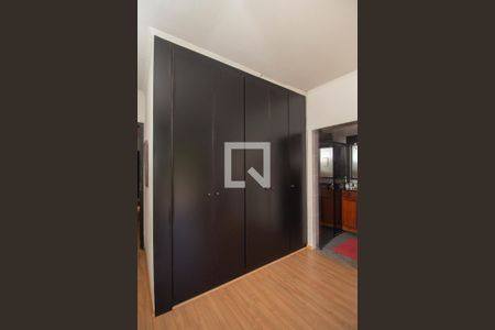 Casa à venda com 160m², 4 quartos e 2 vagasQuarto 2 - Suíte 2 