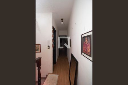 Casa à venda com 160m², 4 quartos e 2 vagasCorredor