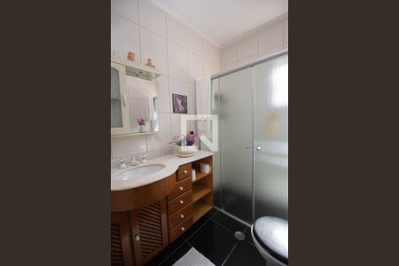 Casa à venda com 160m², 4 quartos e 2 vagasBanheiro