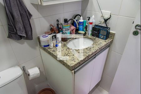 Apartamento para alugar com 70m², 2 quartos e 1 vagaBanheiro da suíte