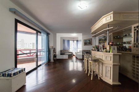 Apartamento à venda com 168m², 3 quartos e 2 vagas Apartamento à venda com 168m², 3 quartos e 2 vagasSala