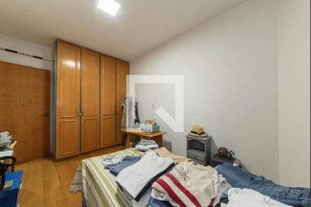 Apartamento à venda com 168m², 3 quartos e 2 vagas Apartamento à venda com 168m², 3 quartos e 2 vagasQuarto 1