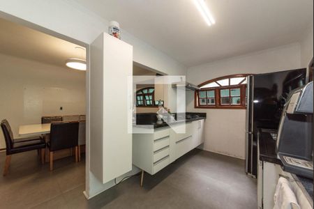 Casa à venda com 296m², 5 quartos e 5 vagasCozinha