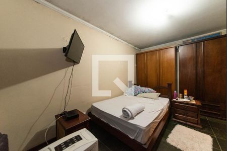 Casa à venda com 296m², 5 quartos e 5 vagasQuarto 2