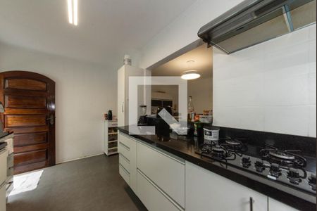 Casa à venda com 296m², 5 quartos e 5 vagasCozinha