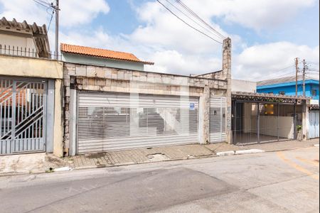 Casa à venda com 296m², 5 quartos e 5 vagasFachada