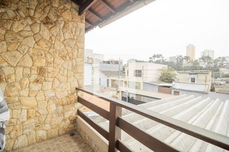 Casa à venda com 120m², 3 quartos e 5 vagas Casa à venda com 120m², 3 quartos e 5 vagasVaranda da Suite