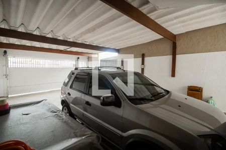 Casa à venda com 120m², 3 quartos e 5 vagas Casa à venda com 120m², 3 quartos e 5 vagasGaragem