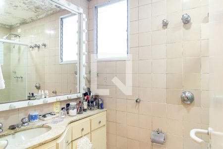 Apartamento à venda com 100m², 3 quartos e 1 vagaBanheiro 1 - Suíte
