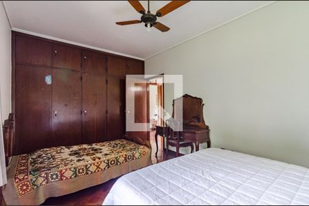 Casa para alugar com 530m², 5 quartos e 2 vagasQuarto 3