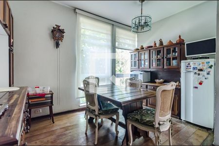 Casa para alugar com 530m², 5 quartos e 2 vagasSala de almoço