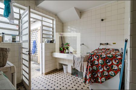 Casa para alugar com 530m², 5 quartos e 2 vagasÁrea de serviço