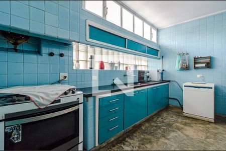 Casa para alugar com 530m², 5 quartos e 2 vagasCozinha