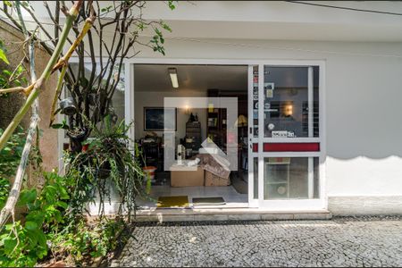 Casa para alugar com 530m², 5 quartos e 2 vagasEdícula