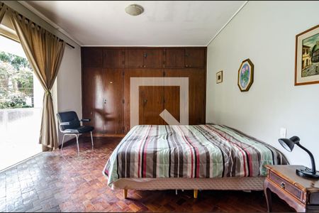 Casa para alugar com 530m², 5 quartos e 2 vagasQuarto 2